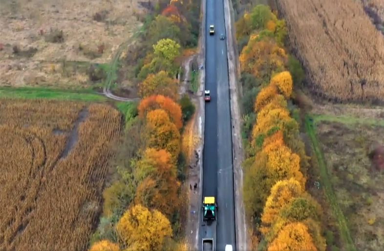 Прикарпаття: Триває будівельно-ремонтний сезон